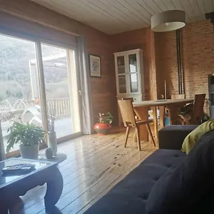 Hébergement de vacances Maison Chaleureuse En Ariege